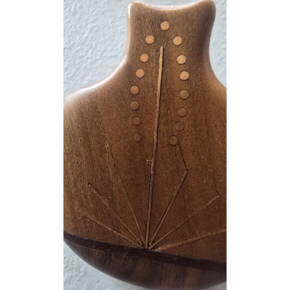 Southwest Artisan Wood w Brass Inlay ~ Pot w Yucca Plant Design Signed Brooch - Picture 2 of 7